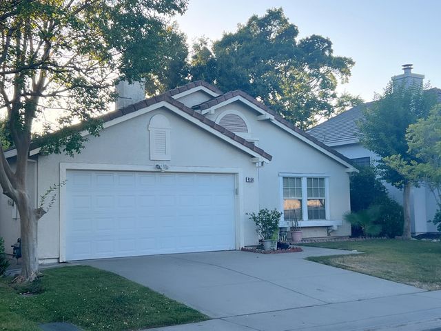 9184 Cerrolinda Cir, Elk Grove, CA 95758