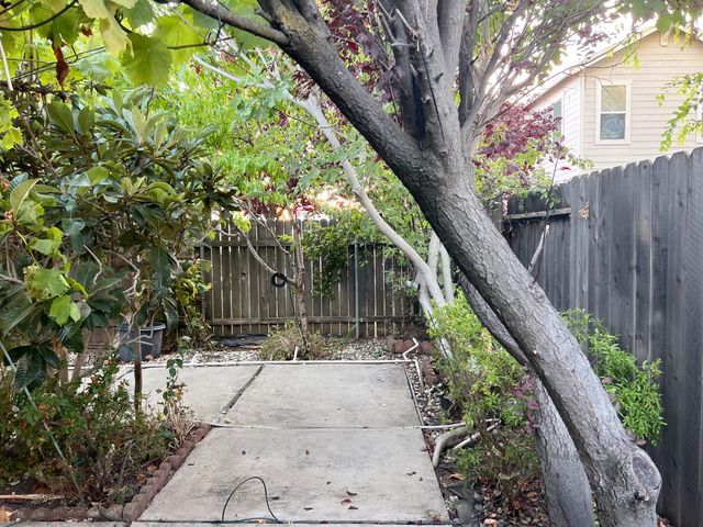 9184 Cerrolinda Cir, Elk Grove, CA 95758