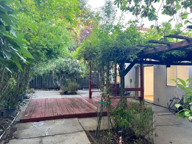 9184 Cerrolinda Cir, Elk Grove, CA 95758