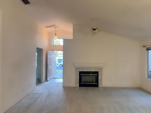 9184 Cerrolinda Cir, Elk Grove, CA 95758