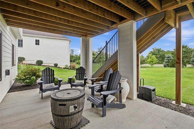 10675 W 142nd Terrace, Overland Park, KS 66221