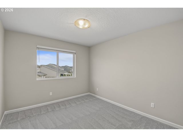 4141 S KENNEDY Dr, Ridgefield, WA 98642
