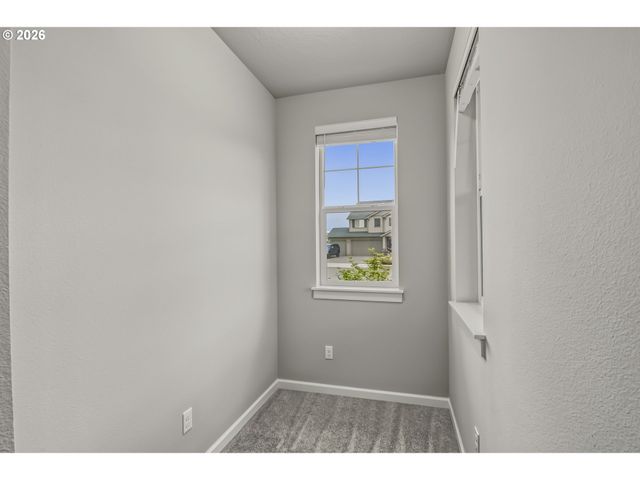 4141 S KENNEDY Dr, Ridgefield, WA 98642