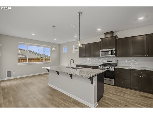 4141 S KENNEDY Dr, Ridgefield, WA 98642