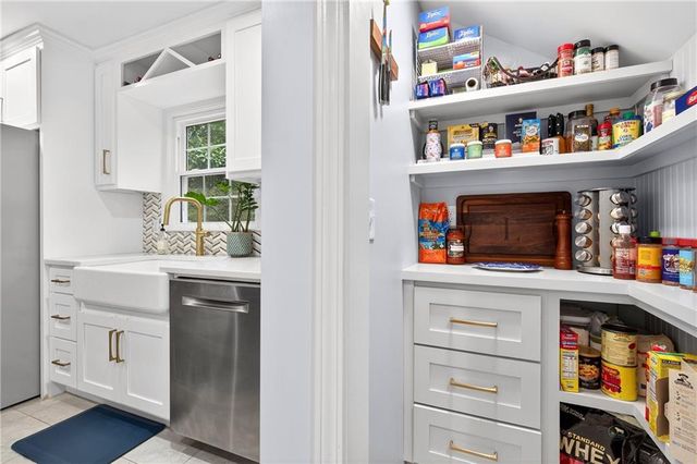 1907 Claremont NW Street, Atlanta, GA 30318