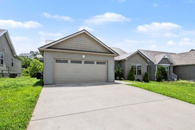 3031 Core Dr, Clarksville, TN 37040