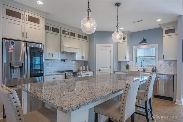 103 Mound Builder Place, Carlisle, OH 45005