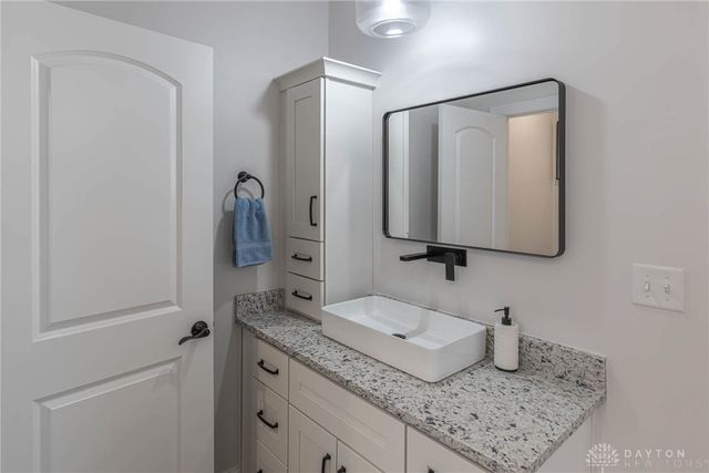 103 Mound Builder Place, Carlisle, OH 45005