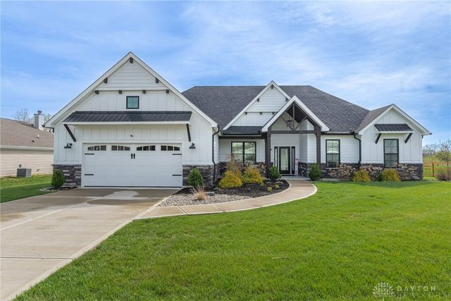 103 Mound Builder Place, Carlisle, OH 45005