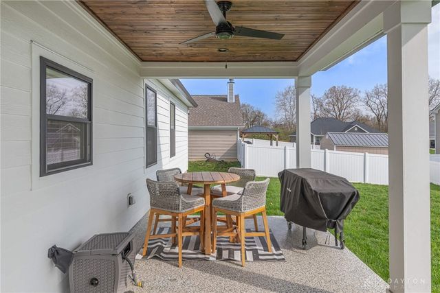 103 Mound Builder Place, Carlisle, OH 45005