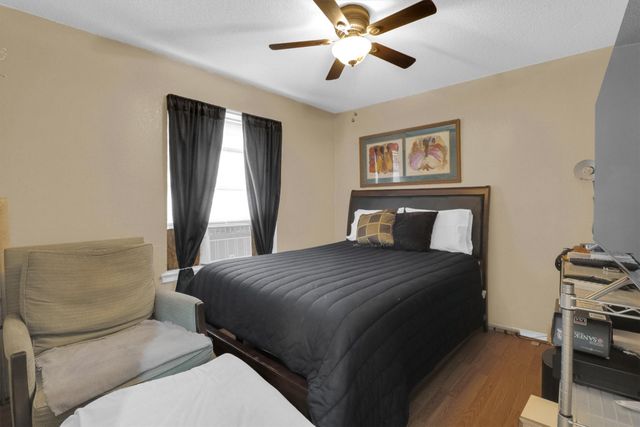 2839 Linden Lane, Grand Prairie, TX 75052