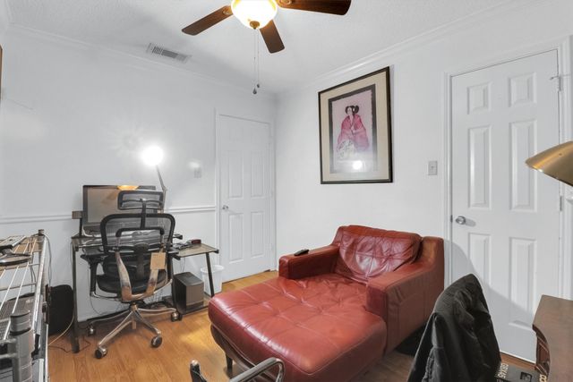 2839 Linden Lane, Grand Prairie, TX 75052