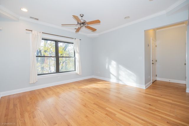 2608 W LELAND Avenue 3, Chicago, IL 60625