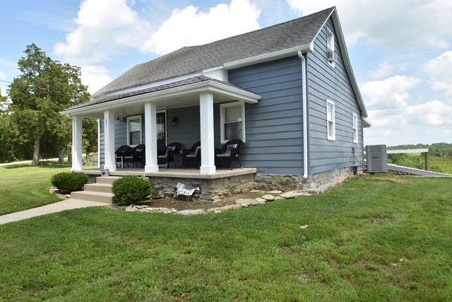 691 Fairview Road, Salvisa, KY 40372