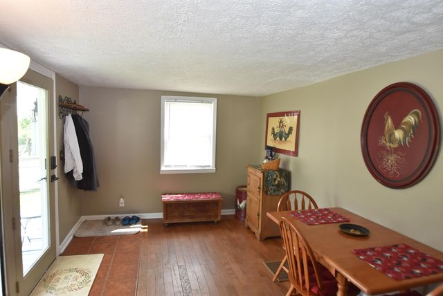 691 Fairview Road, Salvisa, KY 40372