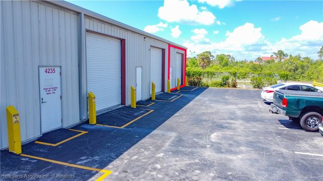 4241 Commercial Drive, Sebring, FL 33870