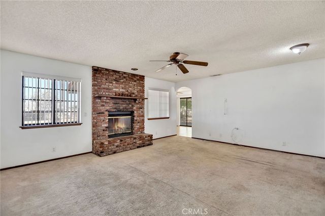 22166 Mohican Avenue, Apple Valley, CA 92307