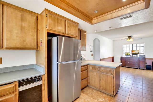 22166 Mohican Avenue, Apple Valley, CA 92307