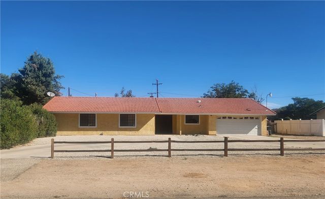 22166 Mohican Avenue, Apple Valley, CA 92307