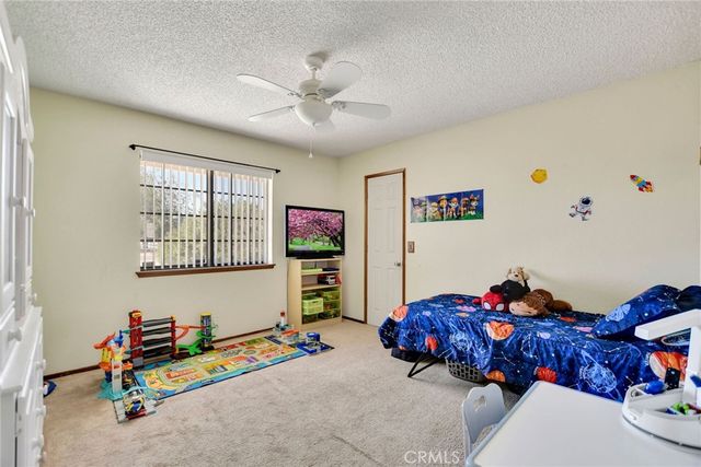 22166 Mohican Avenue, Apple Valley, CA 92307