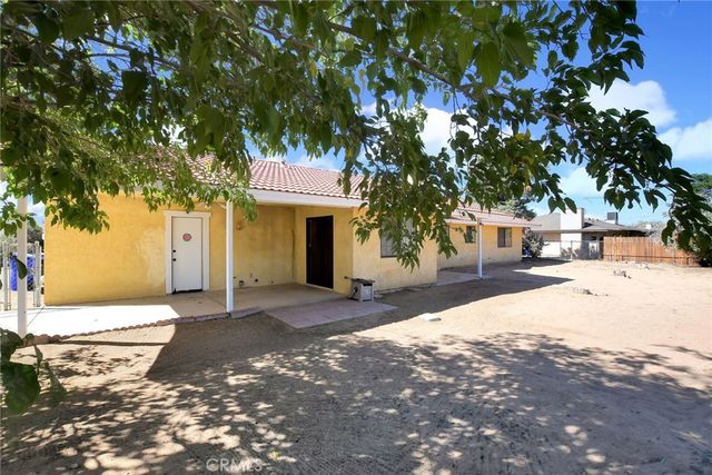 22166 Mohican Avenue, Apple Valley, CA 92307