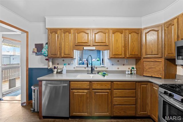 116 W 1st Street, Hartford, IL 62048