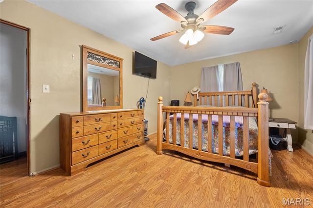 116 W 1st Street, Hartford, IL 62048