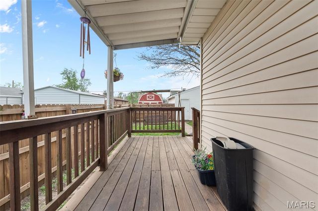 116 W 1st Street, Hartford, IL 62048