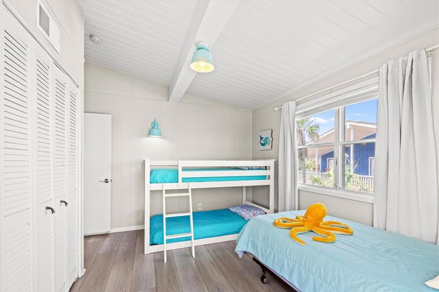 22022 Zachary Drive, Galveston, TX 77554