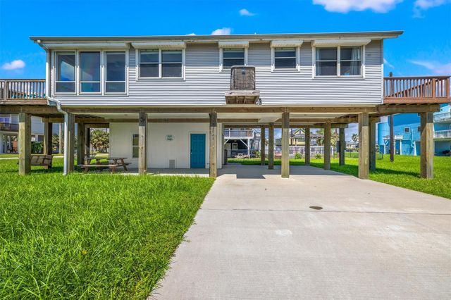 22022 Zachary Drive, Galveston, TX 77554