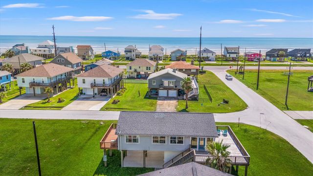 22022 Zachary Drive, Galveston, TX 77554