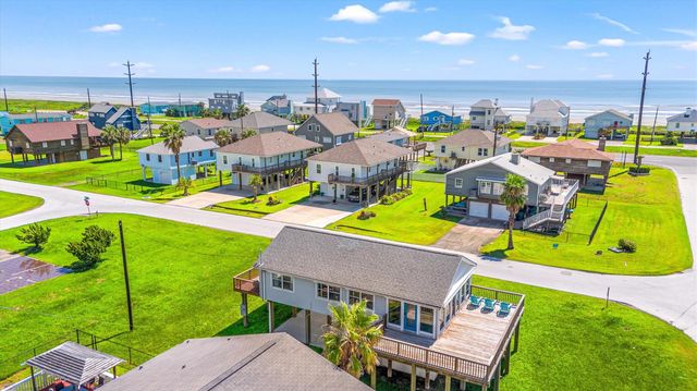 22022 Zachary Drive, Galveston, TX 77554