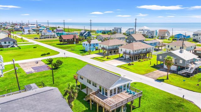 22022 Zachary Drive, Galveston, TX 77554