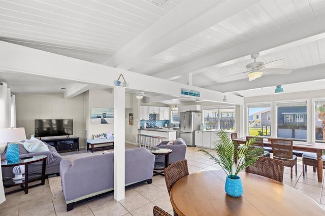 22022 Zachary Drive, Galveston, TX 77554