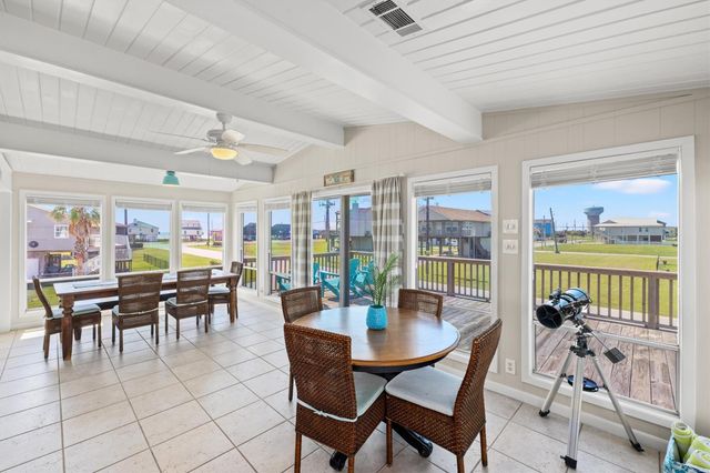 22022 Zachary Drive, Galveston, TX 77554