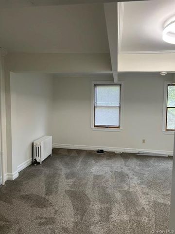 418 Christian Herald Road 2, Valley Cottage, NY 10989