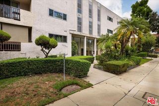 12955 Riverside Drive 203, Sherman Oaks, CA 91423