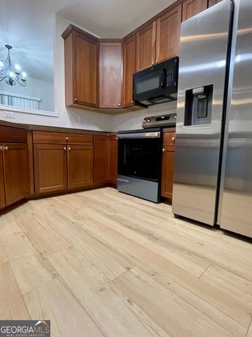4494 NW Black Hills Drive NW 13, Acworth, GA 30101