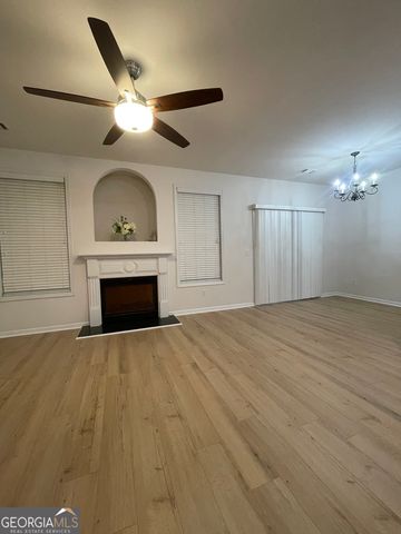 4494 NW Black Hills Drive NW 13, Acworth, GA 30101
