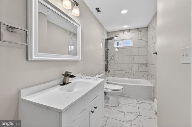 20 NEW ST, Mullica Hill, NJ 08062