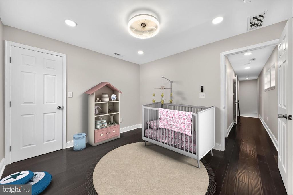 20 NEW ST, Mullica Hill, NJ 08062