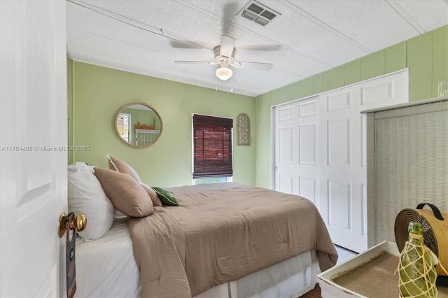 215 Schooner Street, North Port, FL 34287