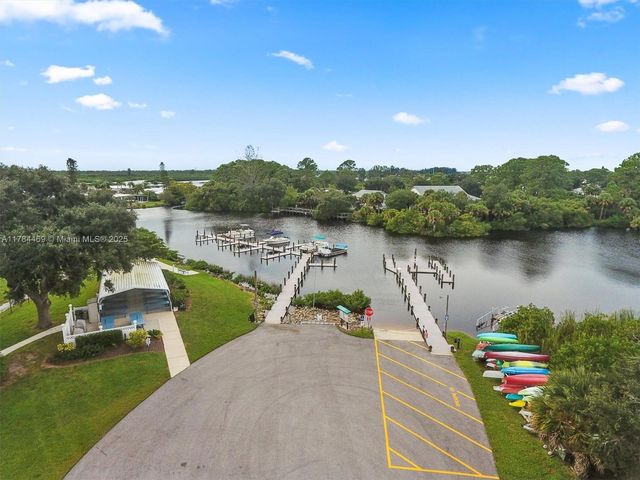 215 Schooner Street, North Port, FL 34287