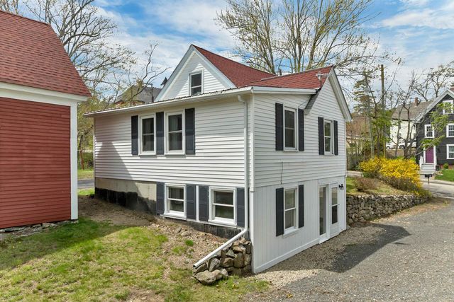 9 Elm Street, Milton, NH 03851