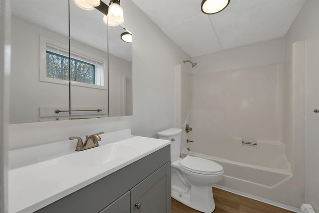 9 Elm Street, Milton, NH 03851