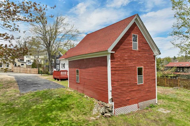 9 Elm Street, Milton, NH 03851