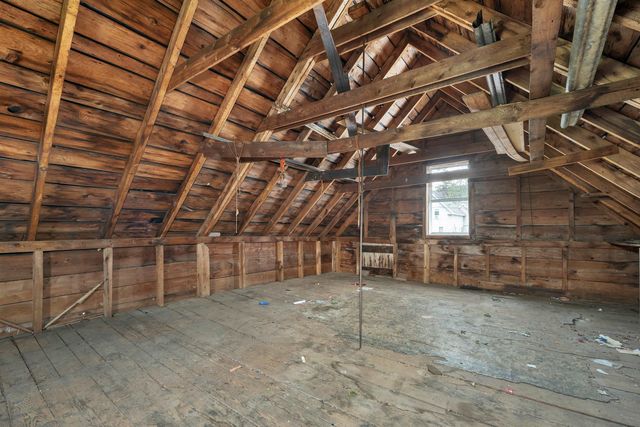 9 Elm Street, Milton, NH 03851
