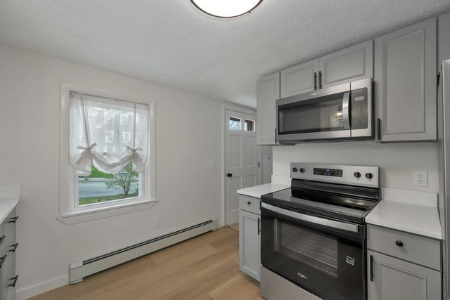 9 Elm Street, Milton, NH 03851