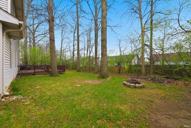 5323 Finch Lane, Fort Wayne, IN 46818