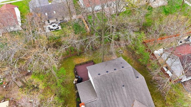 5323 Finch Lane, Fort Wayne, IN 46818